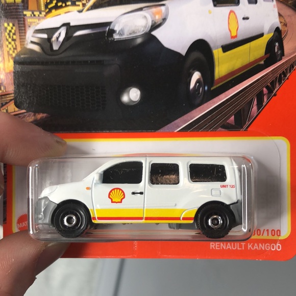 ‘18 Renault Kangoo Shell Gas Van - Picture 3 of 8